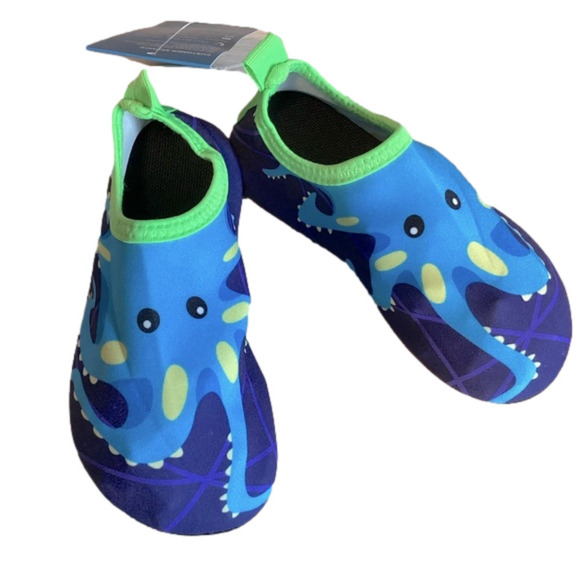 NWT Toddler Water Shoes - Picture 1 of 5
